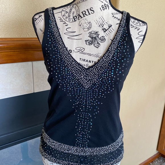 Women’s sequence tank top from Express - Picture 2 of 11